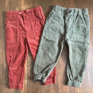 Hanna Andersson Kids Corduroy Pants Set - 3T - Red and Green